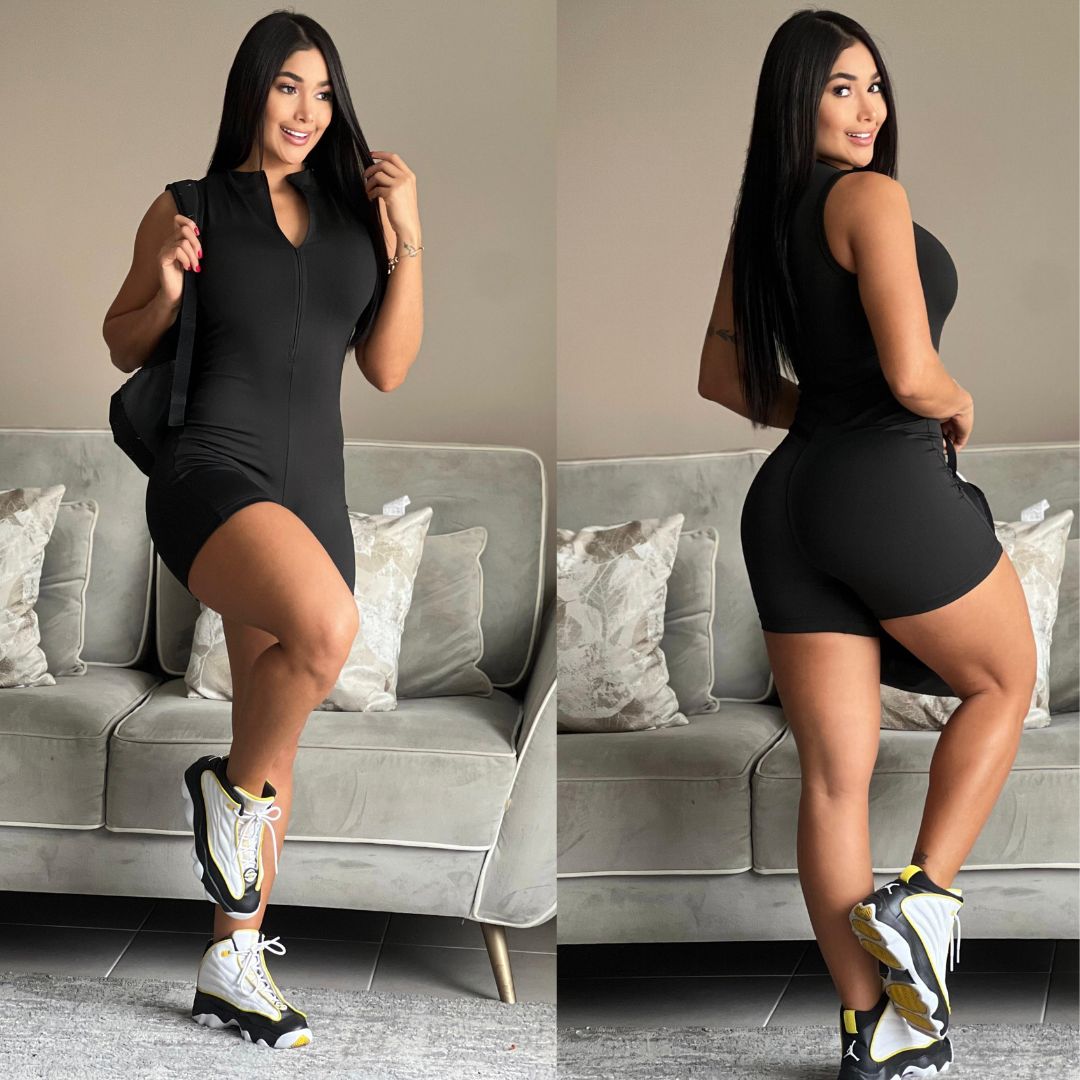 ENTERIZO CORTO CIERRE MANGA SIZA