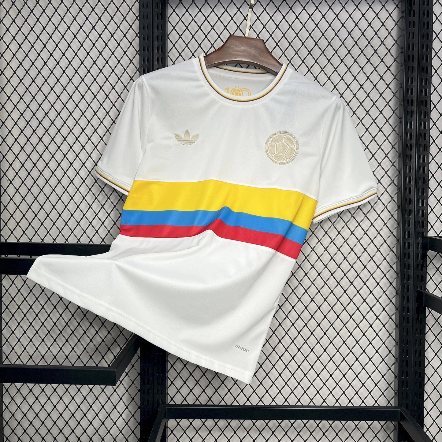 CAMISETA PREMIUM COLOMBIA EDICIÓN 100 AÑOS UNISEX