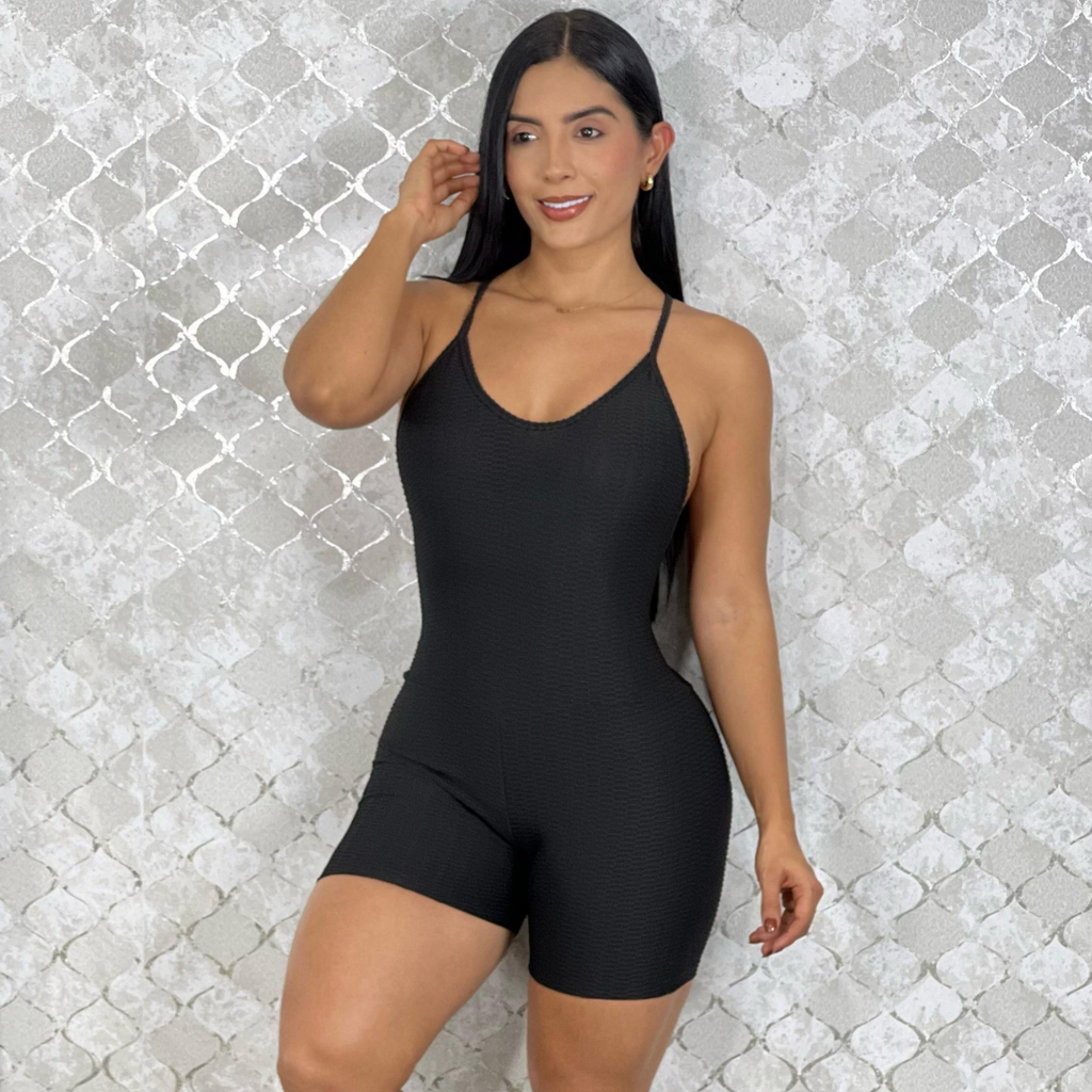 ENTERIZO CORTO PUSH UP TEXTURIZADO