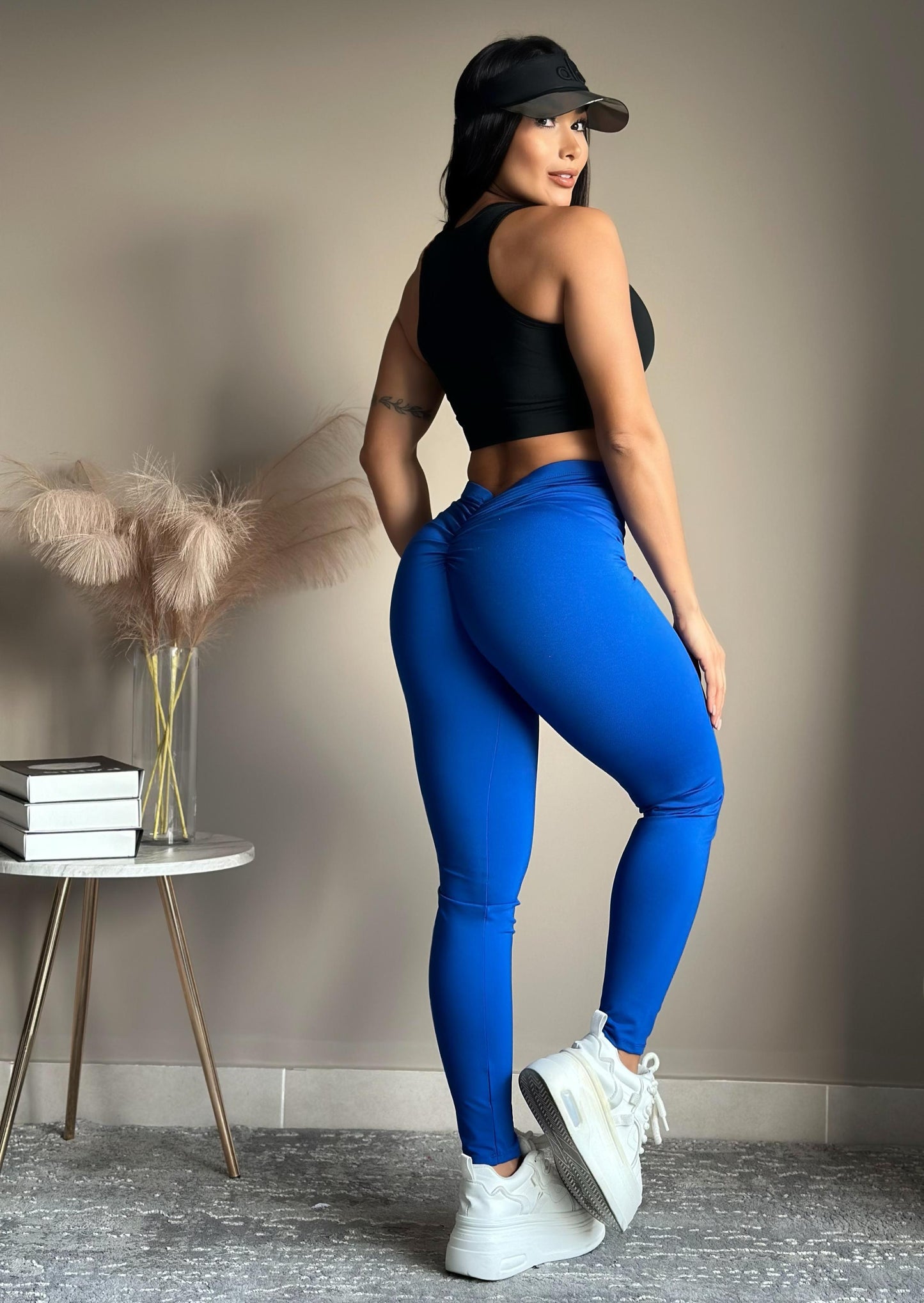 LEGGINS PUSH UP CORTE EN V